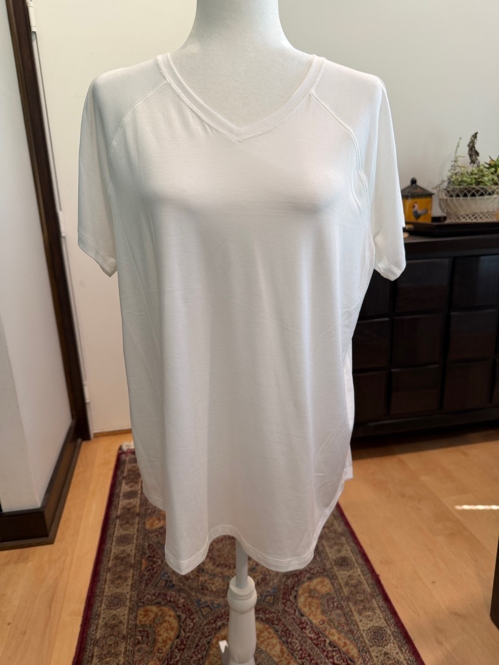 tek gear White V-Neck Short Sleeve Performance Tee